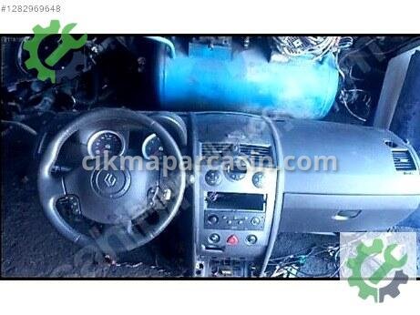 Renault Megane Torpido çıkma parça