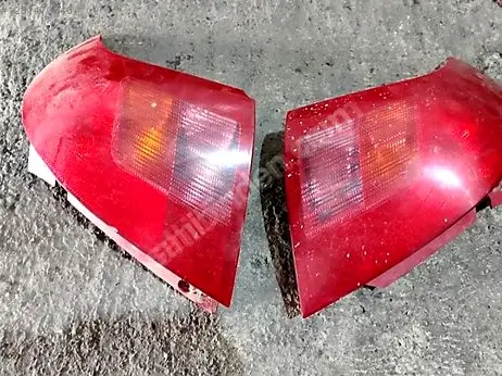 Suzuki Swift Arka Stop çıkma parça