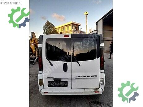 Opel Vivaro Travers çıkma parça
