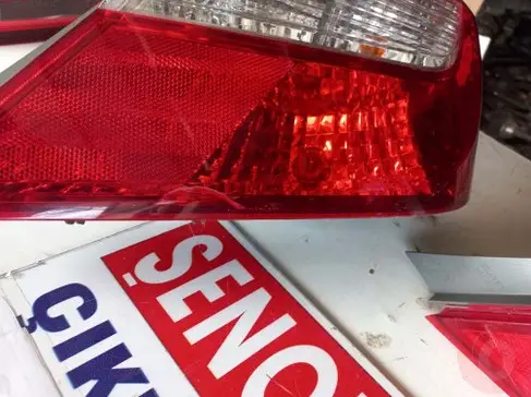 Honda Civic Sağ Arka Stop çıkma parça