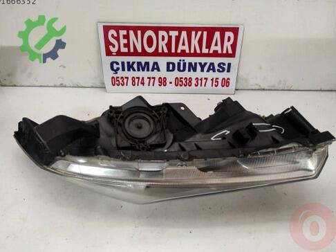 Honda Civic Sol Ön Far çıkma parça