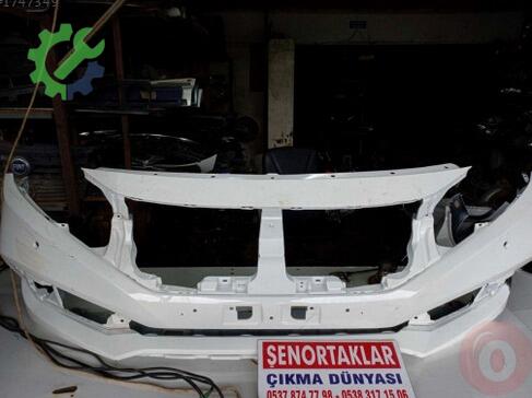 Honda Civic Ön Tampon 71101-TEZ-Y500 çıkma parça