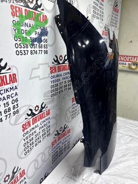 Honda Civic Sağ Ön Çamurluk 60211SNBJ00ZZ çıkma parça