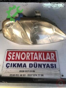 Honda Civic Sağ Ön Far çıkma parça