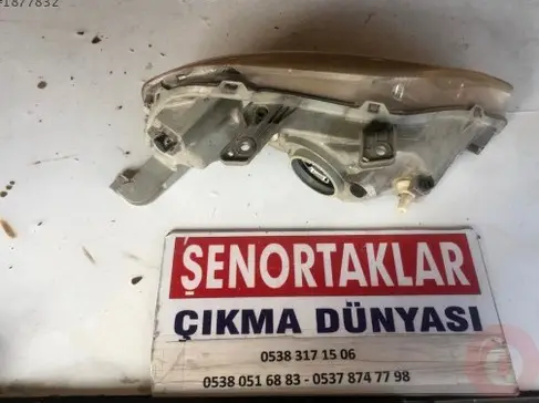 Honda Civic Sol Ön Far çıkma parça