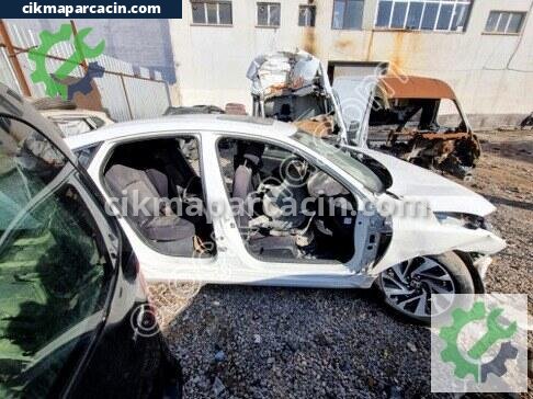 Honda Civic Oto Teybi çıkma parça