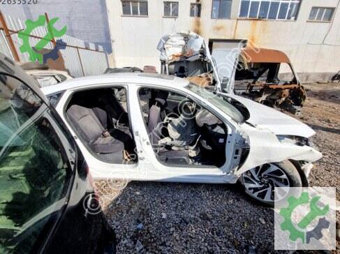 Honda Civic Oto Teybi çıkma parça