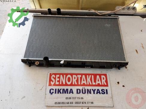 Honda Civic Su Radyatörü çıkma parça