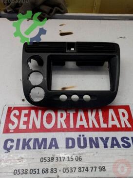 Honda Civic Teyp Çerçevesi çıkma parça