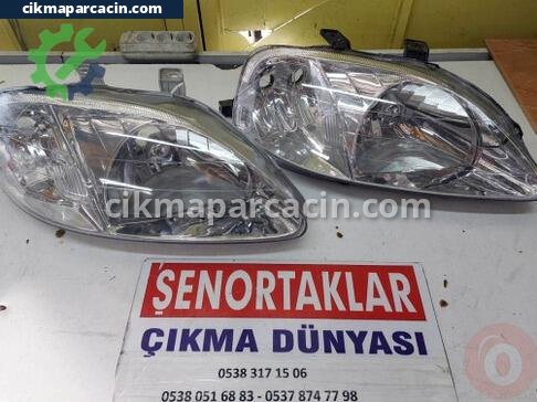 Honda Civic Sağ Ön Far çıkma parça