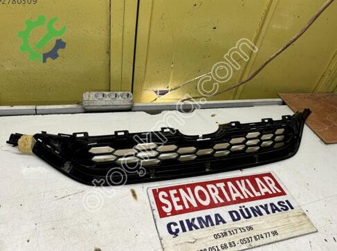 Honda CR-V Tampon Izgarası 71127-T1V-E010-M1 çıkma parça