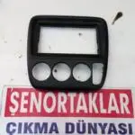 HONDA CRV ORJİNAL 9 İNÇ TEYP VE KLİMA KONTROL ÇERÇEVESİ