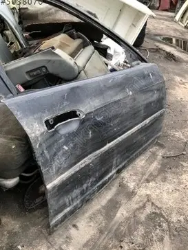Honda Civic Sağ Ön Kapı 2002-2005 çıkma parça