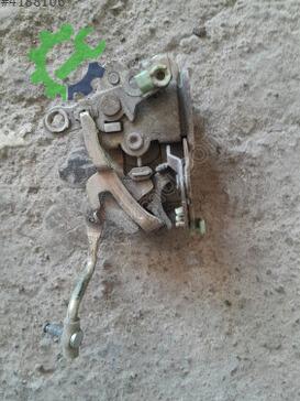 Hyundai H100 Sol Ön Kapı Kilidi çıkma parça