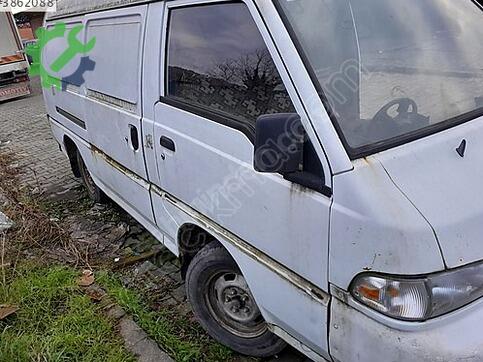 Hyundai H100 Sağ Ön Kapı çıkma parça