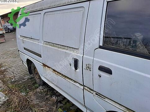 Hyundai H100 Sağ Ön Kapı çıkma parça