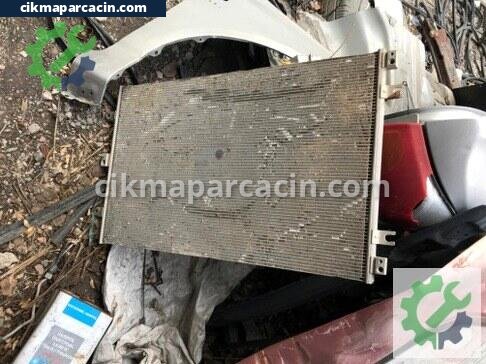 Hyundai H350 Klima Radyatörü çıkma parça