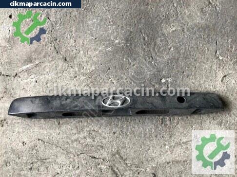 Hyundai Accent Bagaj Çıtası çıkma parça