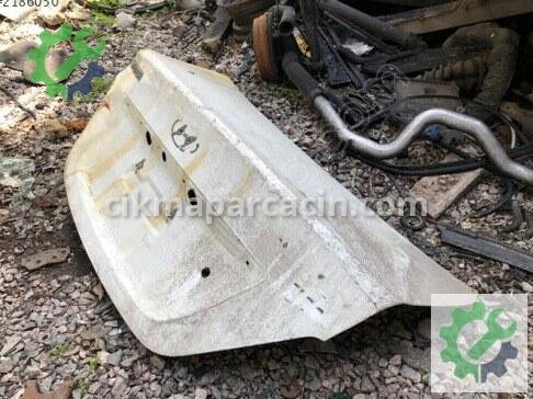 Hyundai Accent Bagaj Kapağı çıkma parça
