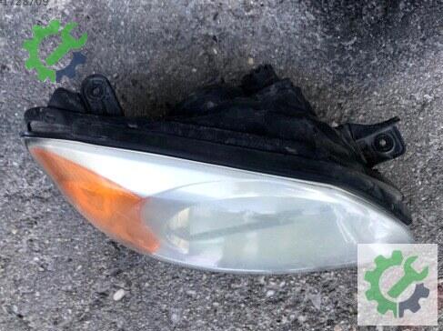 Hyundai Accent Sağ Ön Far 2003-2006 çıkma parça