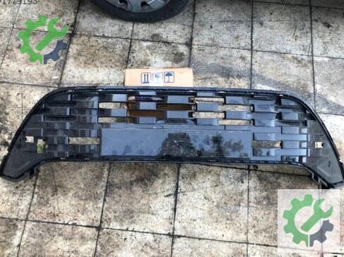 Hyundai Bayon Tampon Izgarası çıkma parça