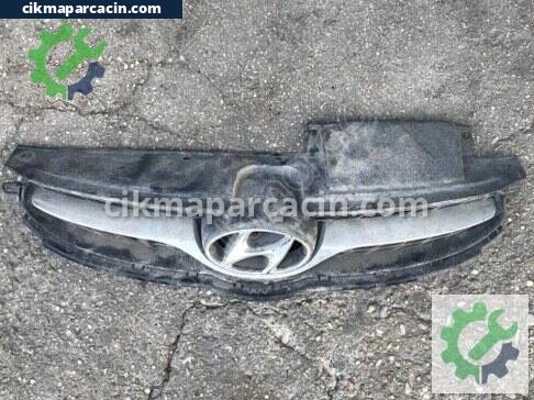 Hyundai Elantra Ön Panjur çıkma parça