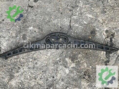 Hyundai i20 Ön Panjur 86350-1J500 çıkma parça