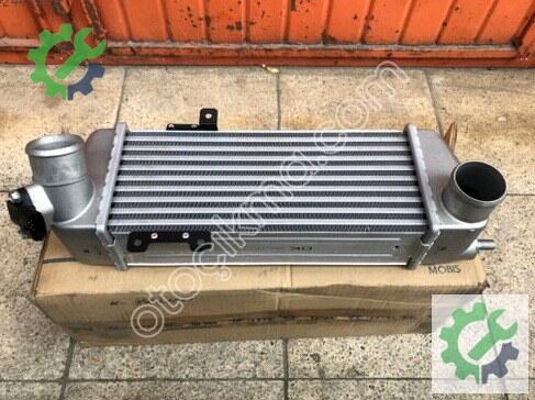 Hyundai i30 Intercooler Radyatörü 28271-2A600 çıkma parça