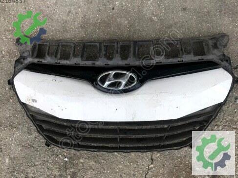 Hyundai i30 Ön Panjur çıkma parça