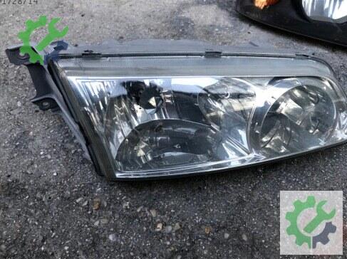 Hyundai Starex Sağ Ön Far 1999-2008 çıkma parça