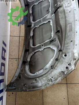Hyundai Accent Kaput çıkma parça
