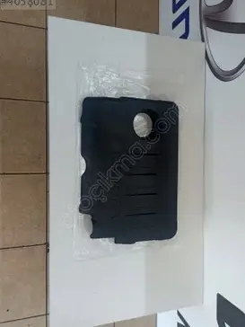 Hyundai Accent Motor Kapağı çıkma parça