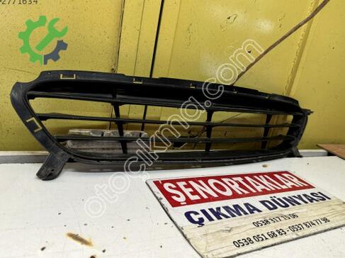 Hyundai Accent Tampon Izgarası 86561-1R000 çıkma parça