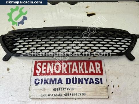 Hyundai Accent Tampon Izgarası çıkma parça
