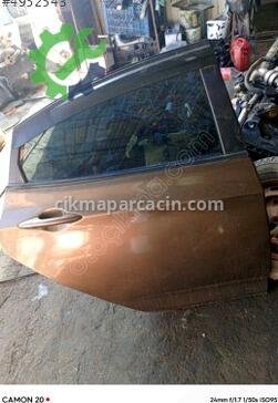 Hyundai Accent Sağ Arka Kapı çıkma parça