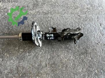 Hyundai Accent Sağ Ön Amortisör çıkma parça