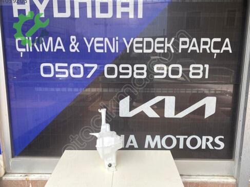 Hyundai Accent Silecek Su Bidonu çıkma parça