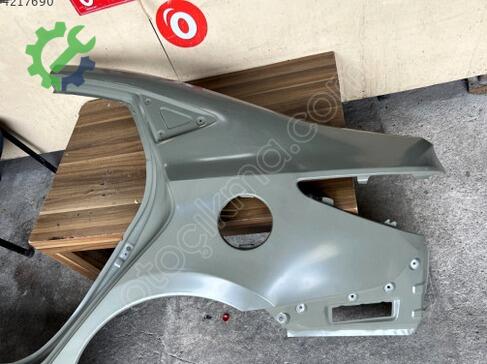 Hyundai Accent Sol Arka Çamurluk çıkma parça