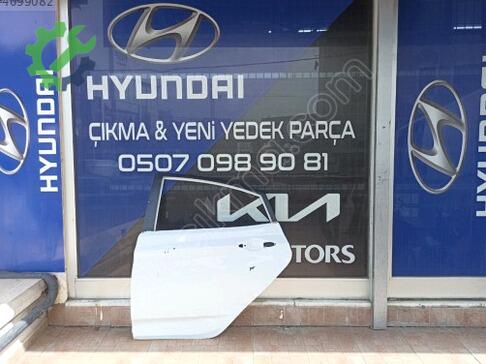 Hyundai Accent Sol Arka Kapı çıkma parça