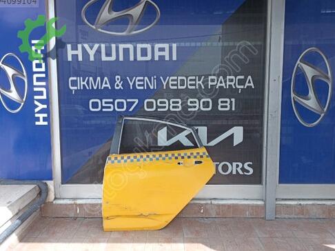Hyundai Accent Sol Arka Kapı çıkma parça