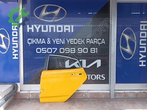 Hyundai Accent Sol Arka Kapı çıkma parça
