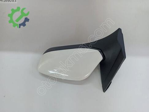 Hyundai Accent Sağ Dış Ayna çıkma parça