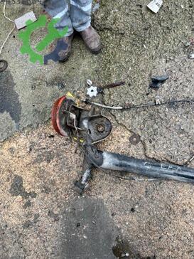 Hyundai Accent Arka Dingil çıkma parça