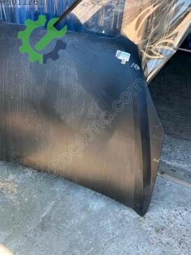 Hyundai Accent Kaput çıkma parça
