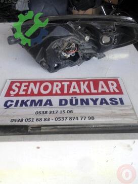 Hyundai Accent Sağ Ön Far 921011E089 çıkma parça