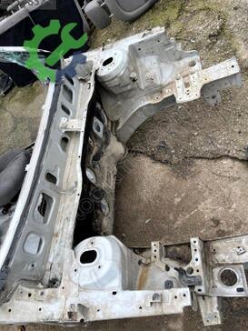Hyundai Accent Sağ Şasi çıkma parça