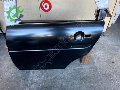 Hyundai Accent Sol Arka Kapı çıkma parça