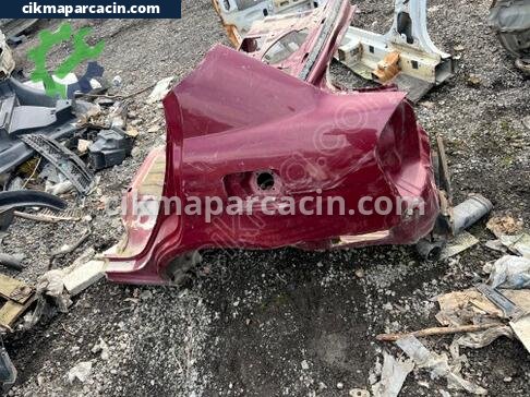 Hyundai Accent Sol Arka Çamurluk çıkma parça