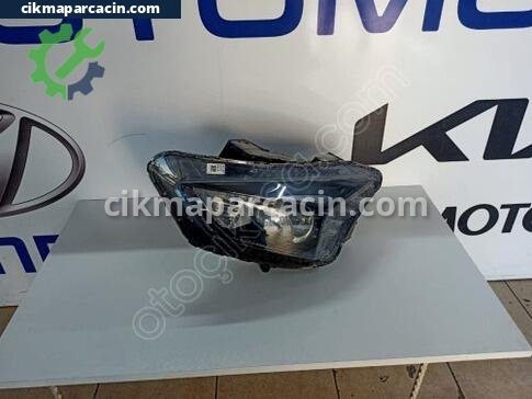 Hyundai Bayon Mercekli Far çıkma parça