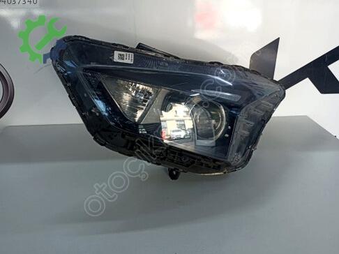 Hyundai Bayon Mercekli Far 2020-2025 çıkma parça